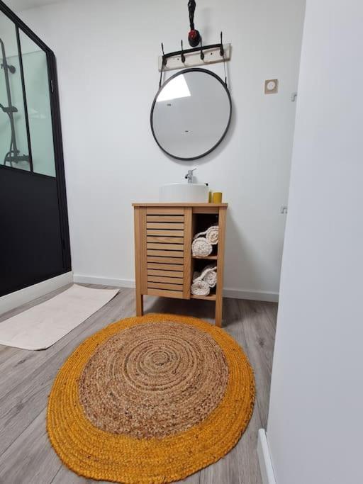 Dependance Avec Place De Parking Sainte-Soulle Екстериор снимка